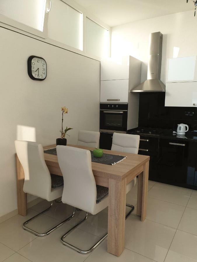 Ml Apartman Senj  Exterior photo